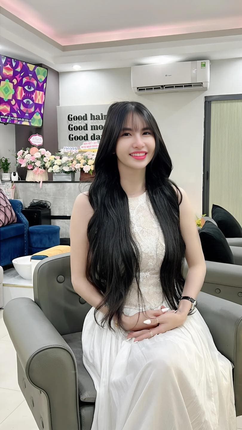 Thợ nối tóc tay nghề cao Salon Bình Minh